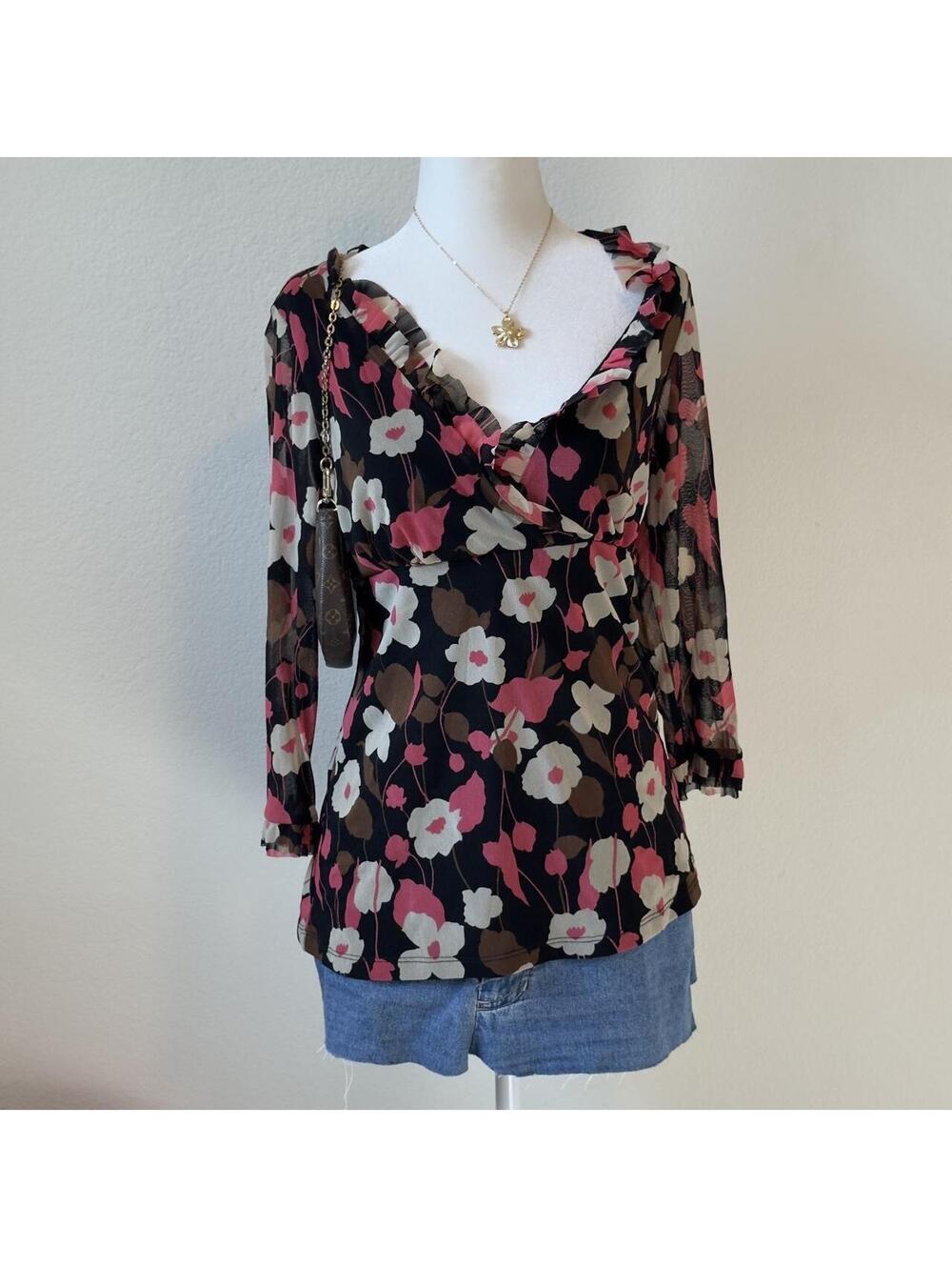ੈ✩‧₊˚y2k black and pink mesh babydoll floral ruffle v neck blouse